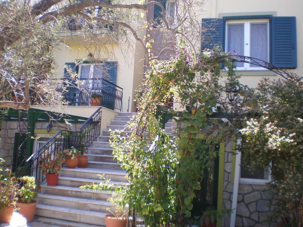 Vasiliki Studios Петра Екстер'єр фото